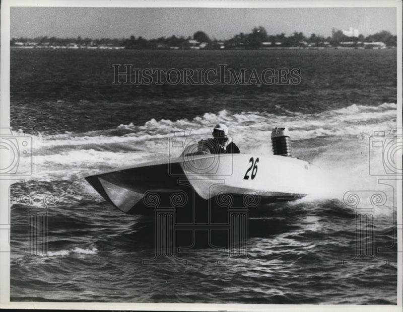 Load image into Gallery viewer, 1961 Press Photo Outboard motoboat in South Pacific design for pleasure use
