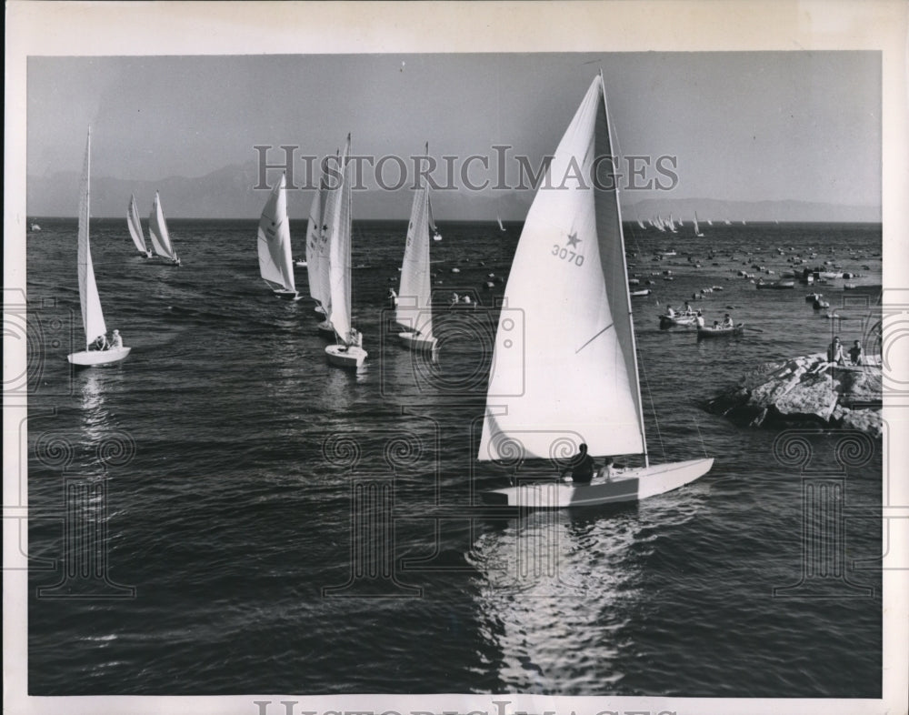 1953 Press Photo Naples Italy Gulf Of Naples Sail Boats