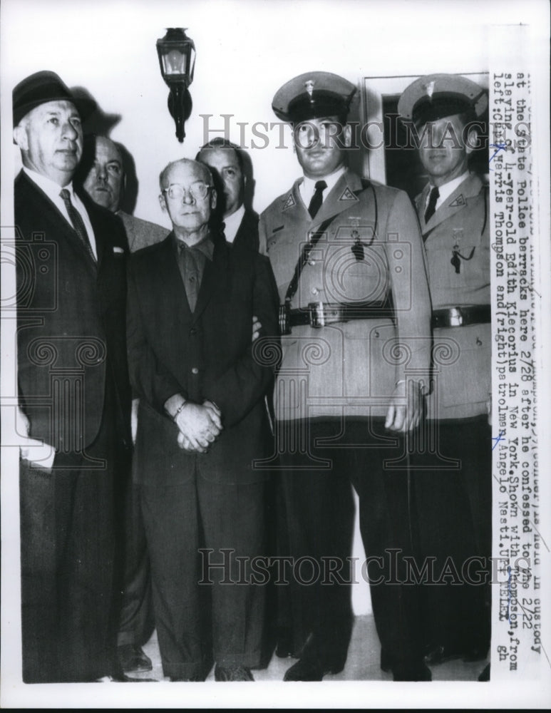 Load image into Gallery viewer, 1961 Press Photo Police Barracks Man Confesses to Killing 4 Year Old Edith Kieco
