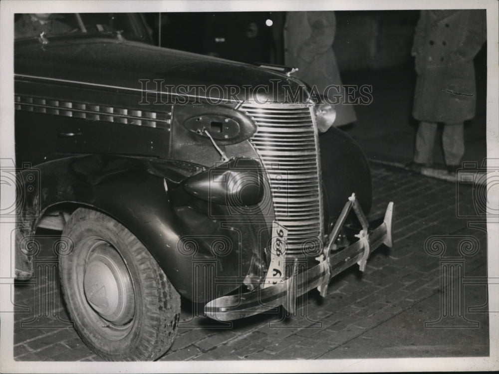 1938 Press Photo Car that Urfa Keeler Landed on When She Feel From Ninth Story