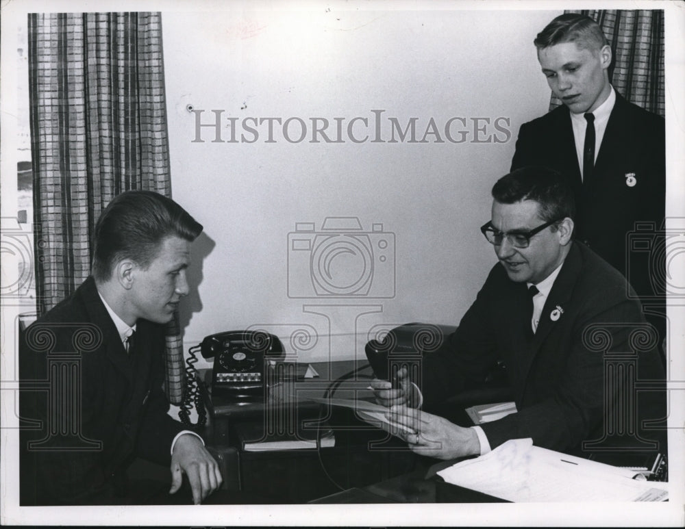 1965 Press Photo Jeff Kent,Dale Helsel and Ron Ruuska,Painesville Harvey High