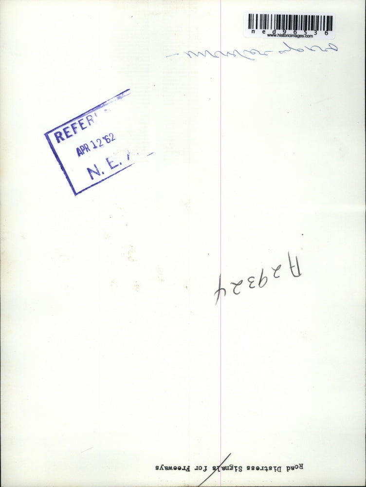 1962 Press Photo Rad Distress Signals for Freeway