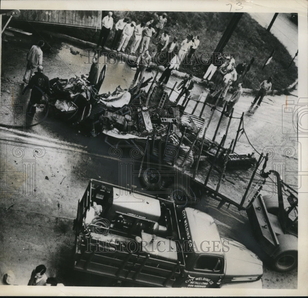 1949 Press Photo 2 Car Collision