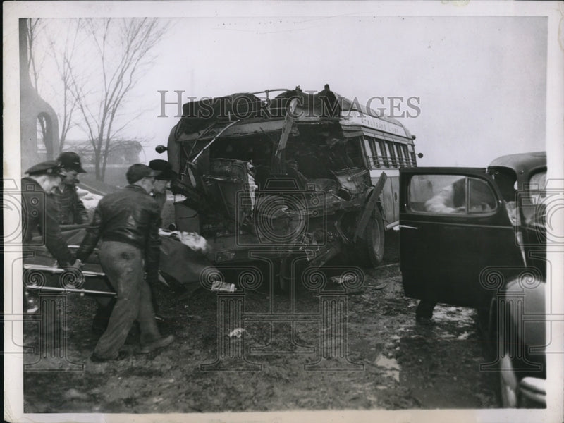 Load image into Gallery viewer, 1944 Press Photo Cook Ind n wreck of two buses in heavy fog killed 3
