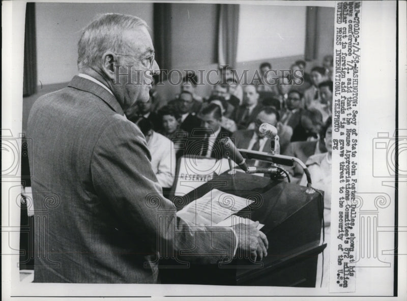 Load image into Gallery viewer, 1958 Press Photo Wash DC Sec of State John Foster Dulles press confrence
