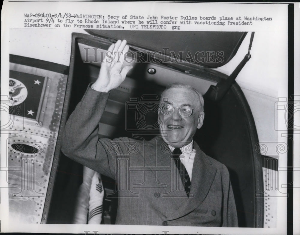 1958 Press Photo Wash DC Sec of State John Foster Dulles heads to RI