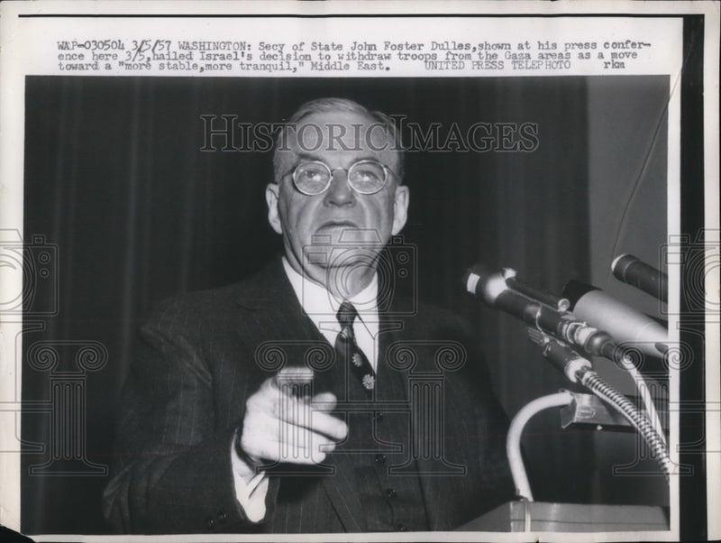 Load image into Gallery viewer, 1957 Press Photo of Secretary of State John Foster Dulles. - ned97728
