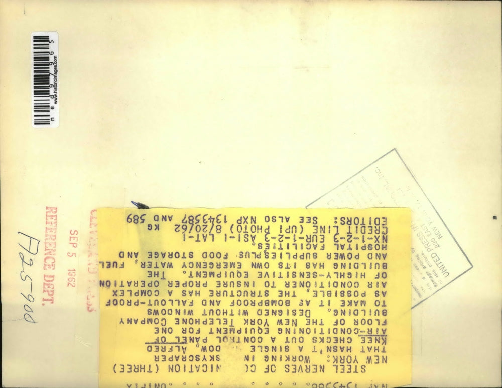 1962 Press Photo NYC Alfred Knee check AC control panel at Telephone bldg