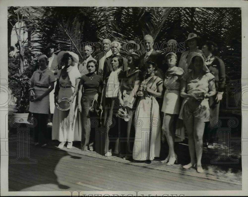 1935 Press Photo Winners And Judges Fashion Show Palm Beach
