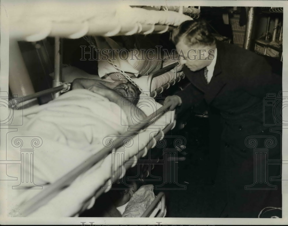 1937 Press Photo Matthew Kakarrs and CL Zunis- Historic Images