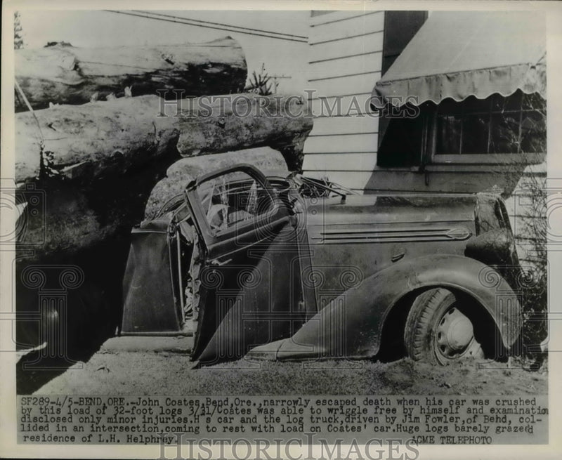 Load image into Gallery viewer, 1948 Press Photo Bend Oregon John Coates ok after car crushed by logs

