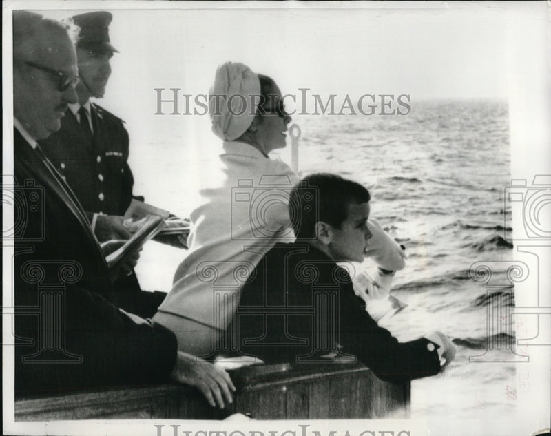 Load image into Gallery viewer, 1967 Press Photo Monaco Prince Albert, Prince Rainier, &amp; Princess Grace
