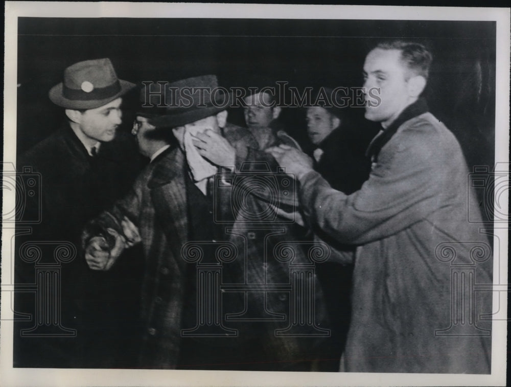 1945 Press Photo Frank Harvath was led away with teary eyes