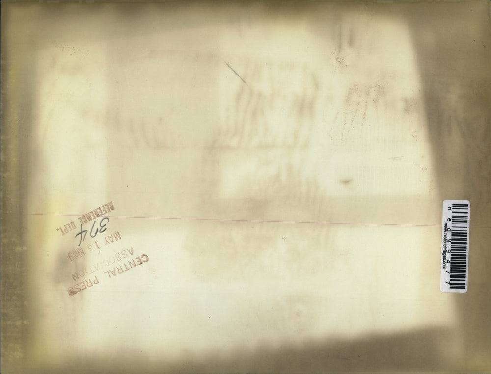 1969 Press Photo Rep. Clark MacGregor formally proposed a preliminary inquiry