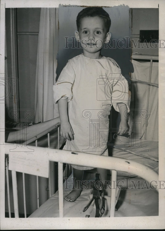 1939 Press Photo Harold Holt suffers from internal tumor, recovery in NY