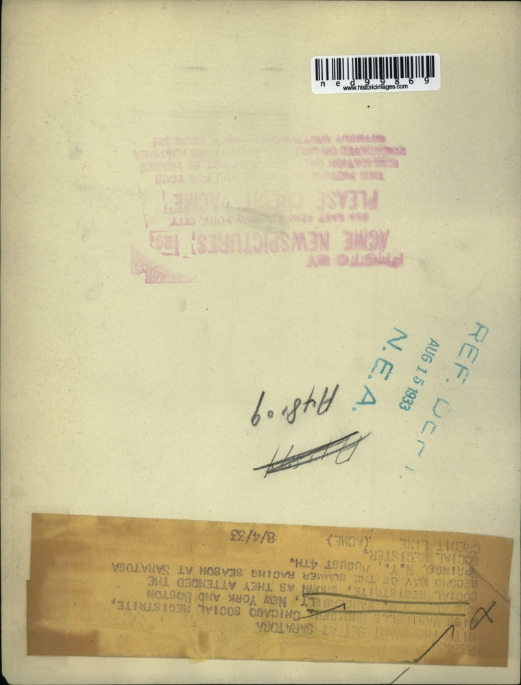 1933 Press Photo Miss Marilee Rodgher & Mr Vanderbilt at Saratoga Races