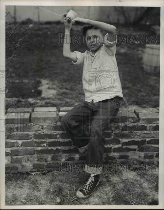 1955 Press Photo Tommy Staniko
