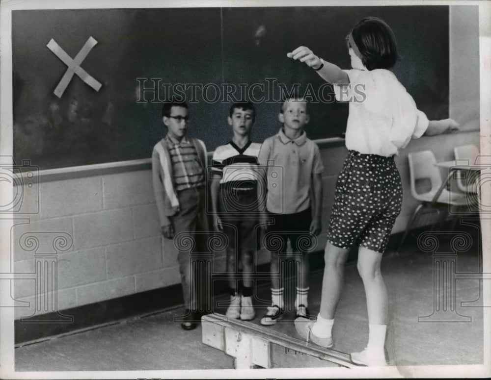 1966 Press Photo Catherine Johns, Jeff Luksa and Kost Shry - nee00842- Historic Images