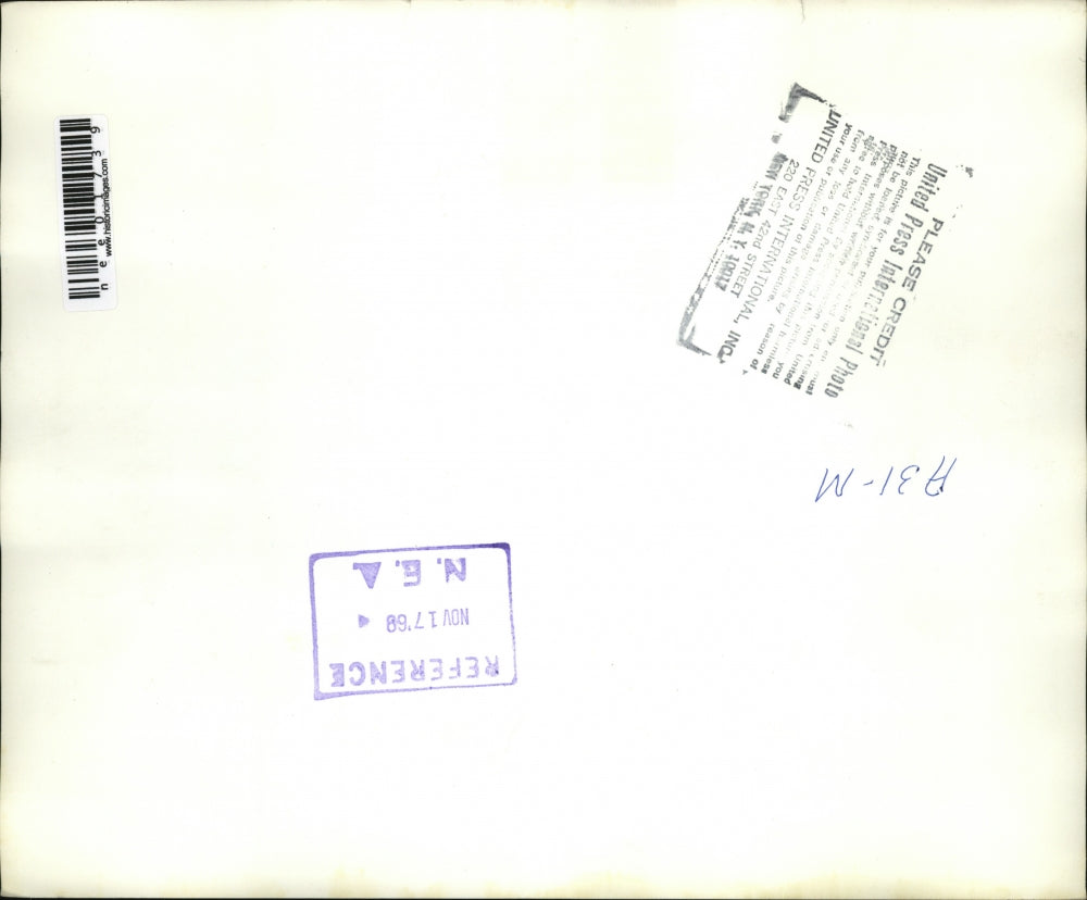 1968 Press Photo Mrs. Alton Burns and Michael in Manhattan - nee01739