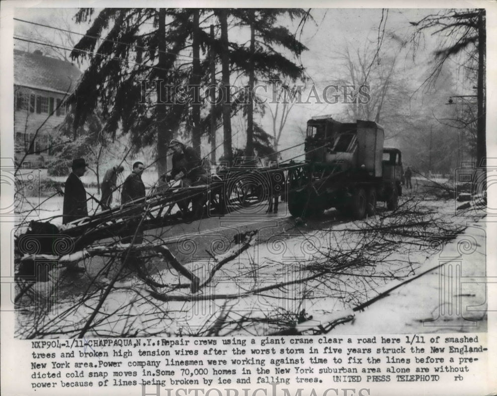 1953 Press Photo Giant Crane Clears Storm Debris from Roads, Chappaqua New York- Historic Images