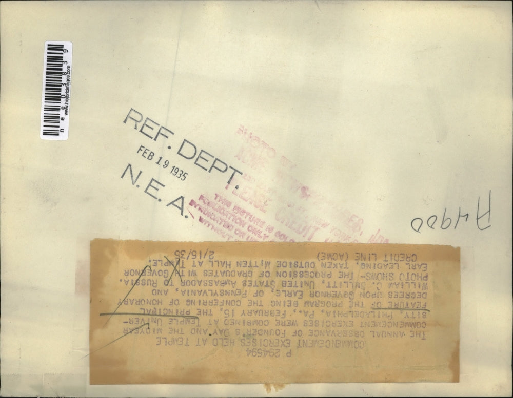 1935 Press Photo Gov. Earle leading Temple University Penn. Commencement