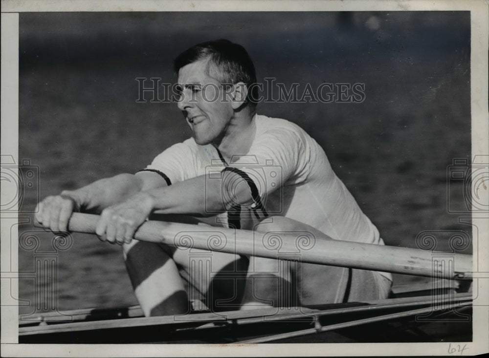 1944 Press Photo Mass Gov Leverett Saltonstall rowing a boat - nee03942- Historic Images