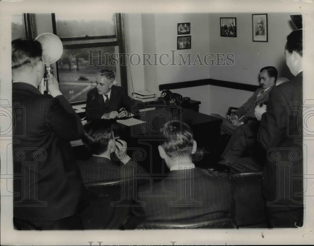1938 Press Photo Horace Russell Home Loan Corp officer resigns - nee03978