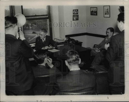 1938 Press Photo Horace Russell Home Loan Corp officer resigns - nee03978