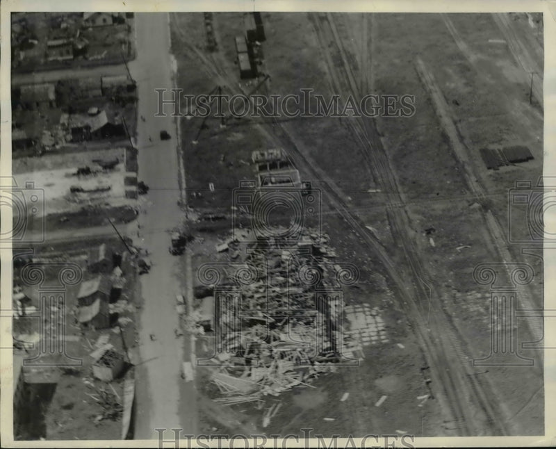 Load image into Gallery viewer, 1933 Press Photo Ruins at Brownsville , Texas. - nee04081
