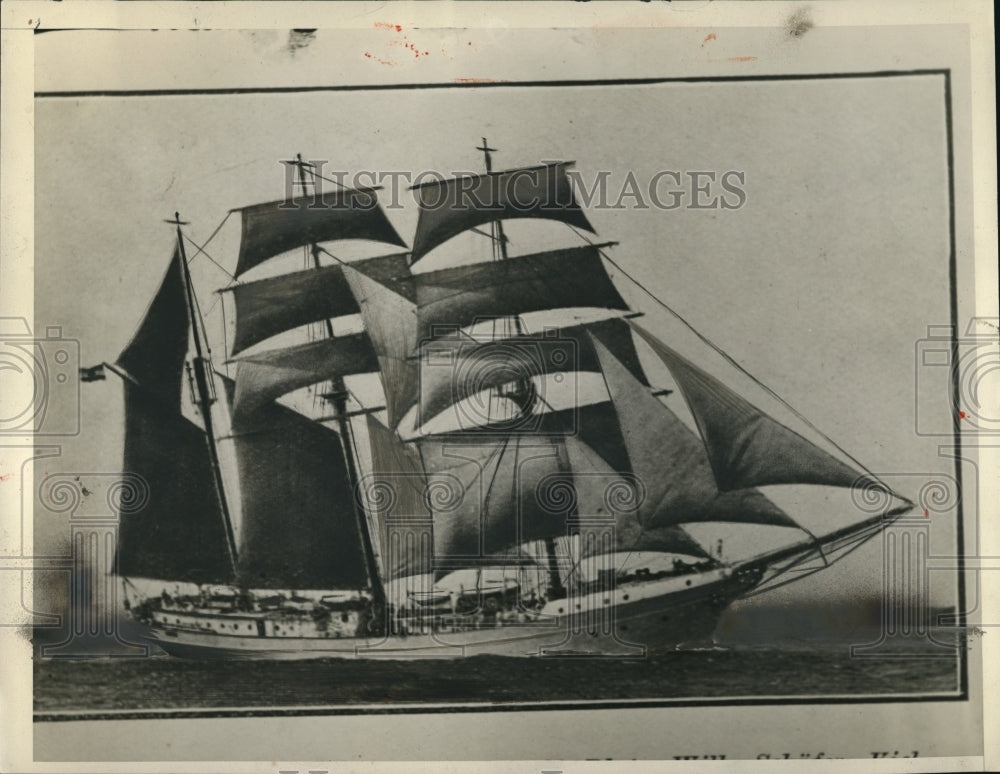 1932 Press Photo Germany Navy shhip Niobe sunk in Kiel Bay - nee04385