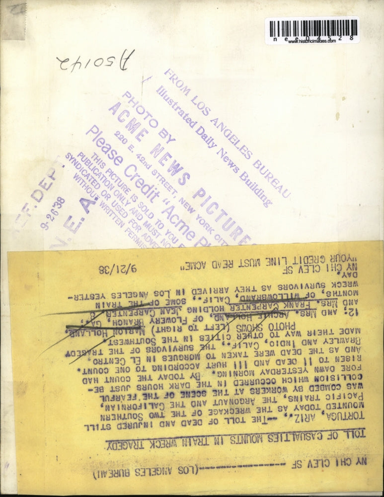 1938 Press Photo Train wreck survivors arrived in Los Angeles - nee04528