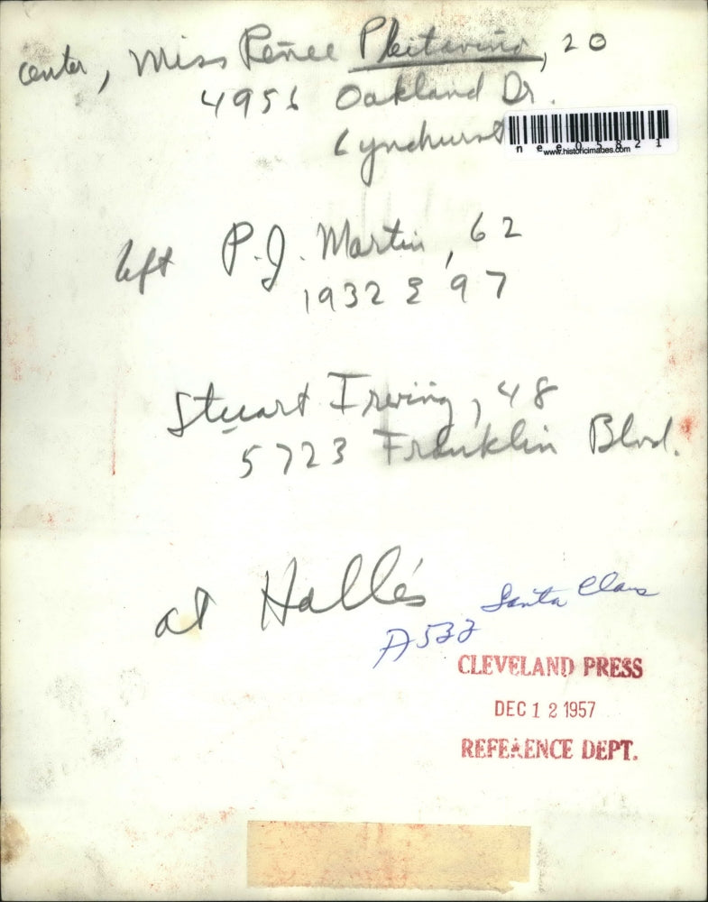 1957 Press Photo Stuart Irving, Renee Pleitaveno, Halle's Department Store