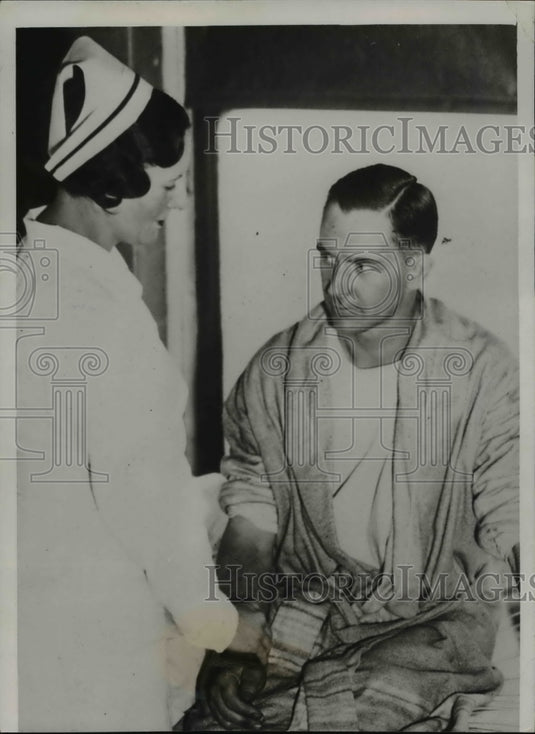 1936 Press Photo Z.V Monsees an electro-cardigram recorded his heart beats