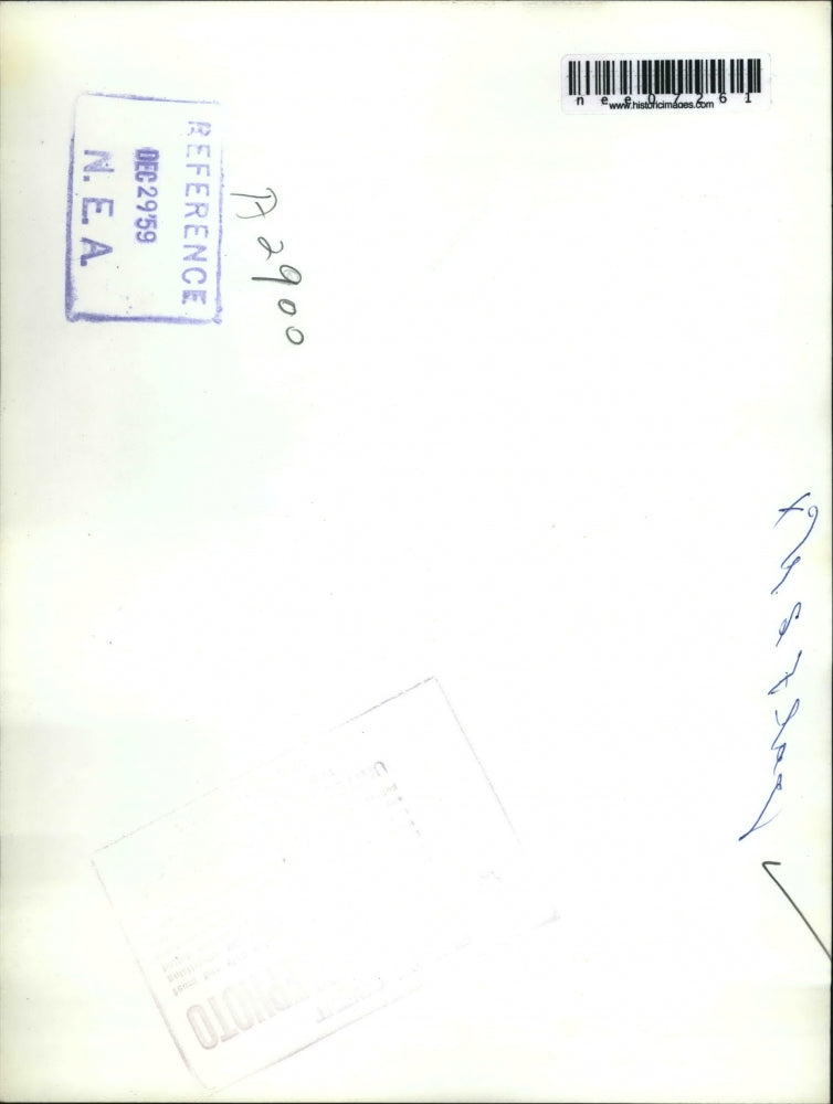 1959 Press Photo Karachi, Pakistan people gathered to meet President Eisenhower