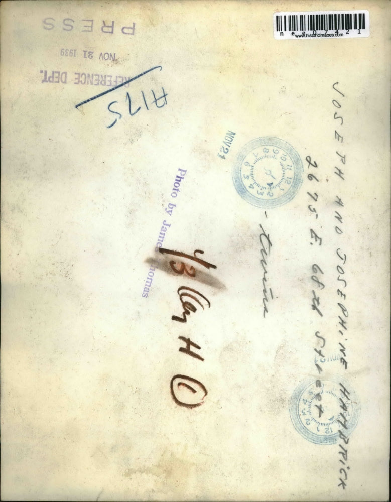 1939 Press Photo Newly born twins, Joseph and Josephine Hambrick held together