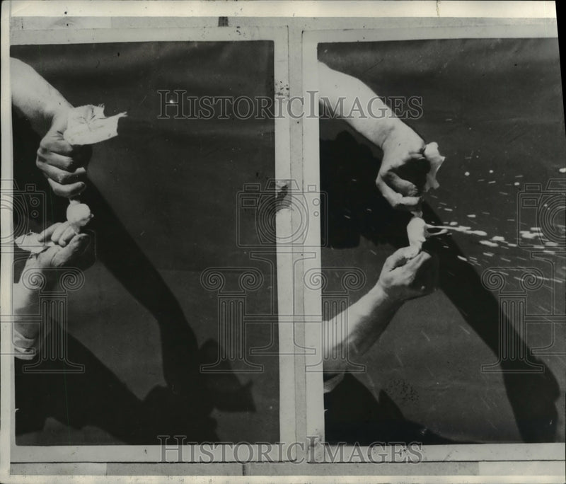 Load image into Gallery viewer, 1930 Press Photo Curd of Milk Won't Drain Through Cheesecloth - nee07819
