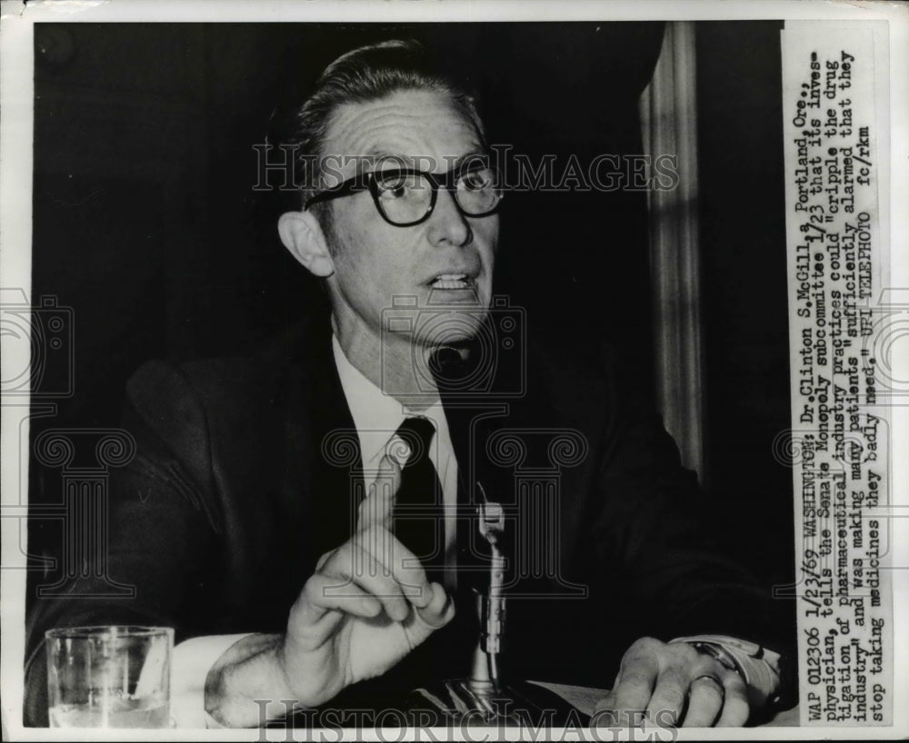 1969 Press Photo Dr. Clinton S McGill - nee08352