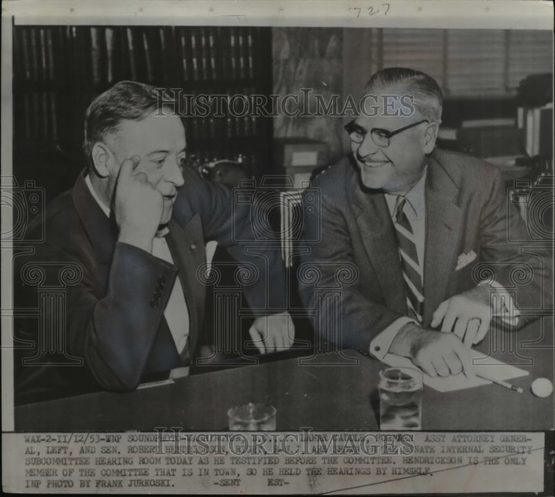 Load image into Gallery viewer, 1953 Press Photo Lamar Caddle and Robert Hendrickson seen at the hearing room
