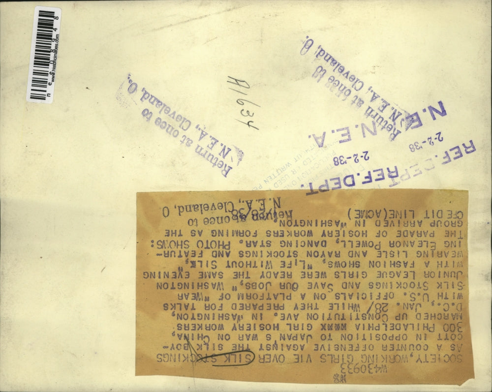 1938 Press Photo 300 Philadelphia Girl Hosiery Workers Striking in Washington