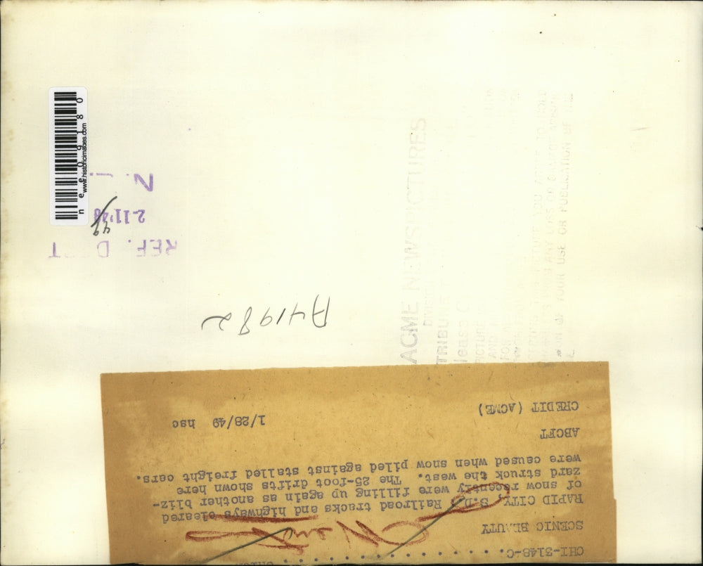 1949 Press Photo South Dakota Blizzard Train Tracks 25 Foot Snow Drifts