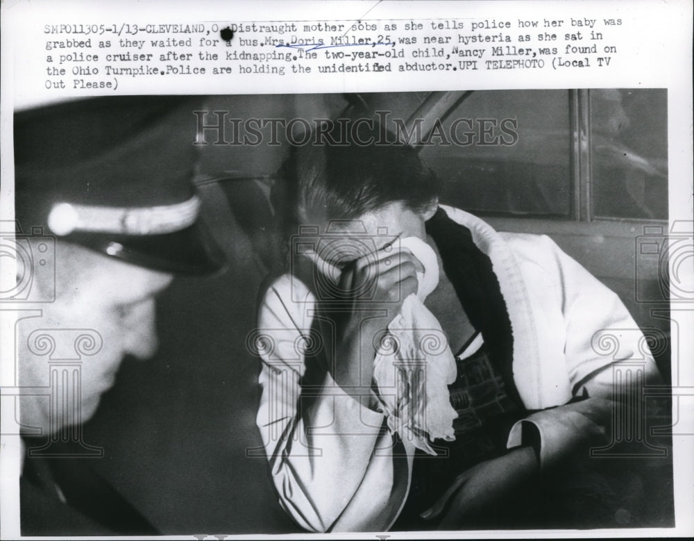 1961 Press Photo Mrs. Doris Miller had Child Nancy Miller Kidnapped - nee09258