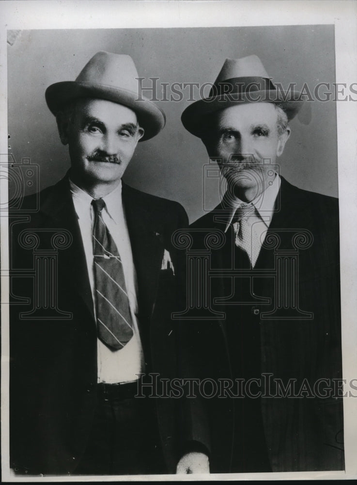 1934 Press Photo 75 Year Old Twins C.A. and A.A Spencer - nee09337