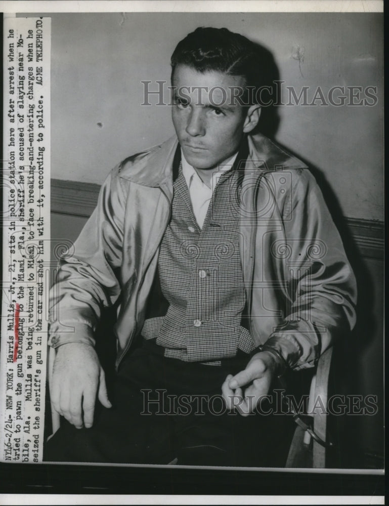 1951 Press Photo Harris Mullis, Jr sits in jail after trying killing sherriff