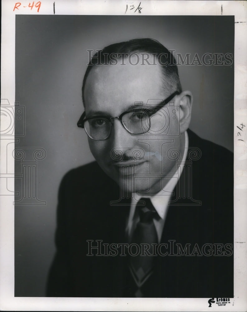 1962 Press Photo Dr. Max Pomerantz,dean of Ohio College of Chiropody