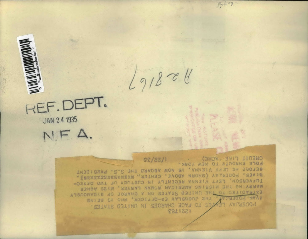 1935 Press Photo Ivan Poderjay Being Extradited to US on Missing Woman