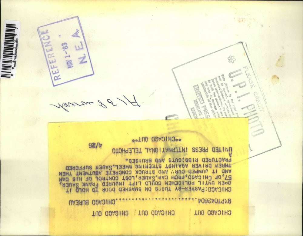 1963 Press Photo Frank Sauer Injured in Car Accident in Chicago - nee11997