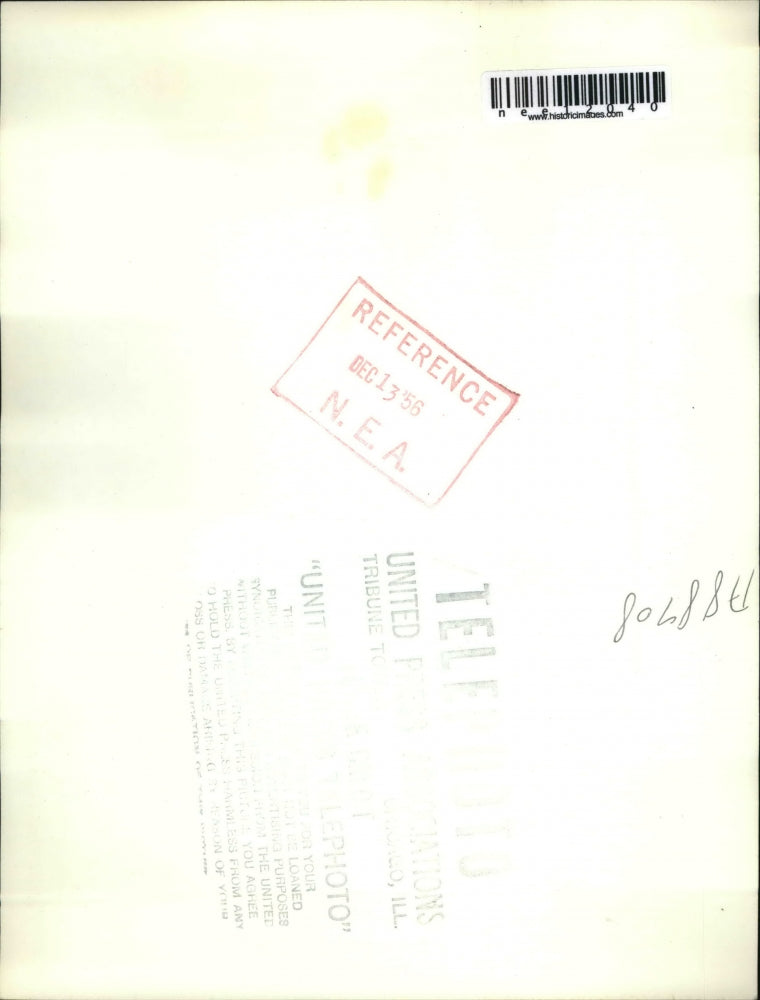 1956 Press Photo Toddler Barton Patria with Family After Woods Rescue