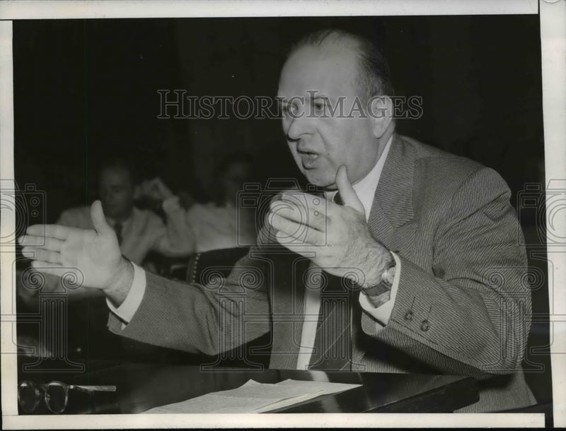 Load image into Gallery viewer, 1944 Press Photo Albert Terry Fahye at the Senate War Investigating Committee
