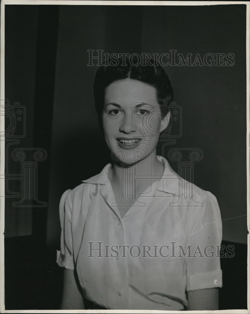 1941 Press Photo Miss Kay Kirkman of Toledo Ohio - nee13220
