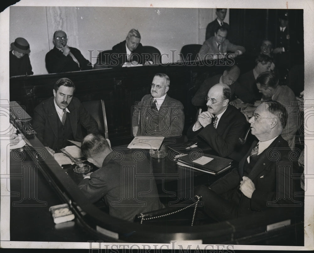 1934 Press Photo Arms Makers Foresaw War Senator Gerald Nye Charged at Committee